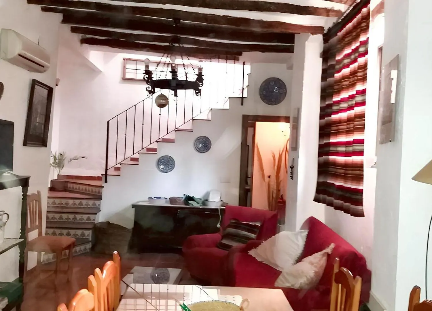 Spacious Comfortable House In Quesada With Balcony Španělsko
